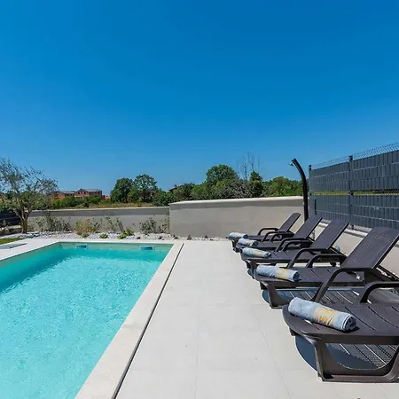 Hébergement de vacances Atena Poreč