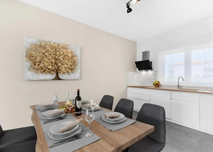 Atena Ferienhaus Poreč